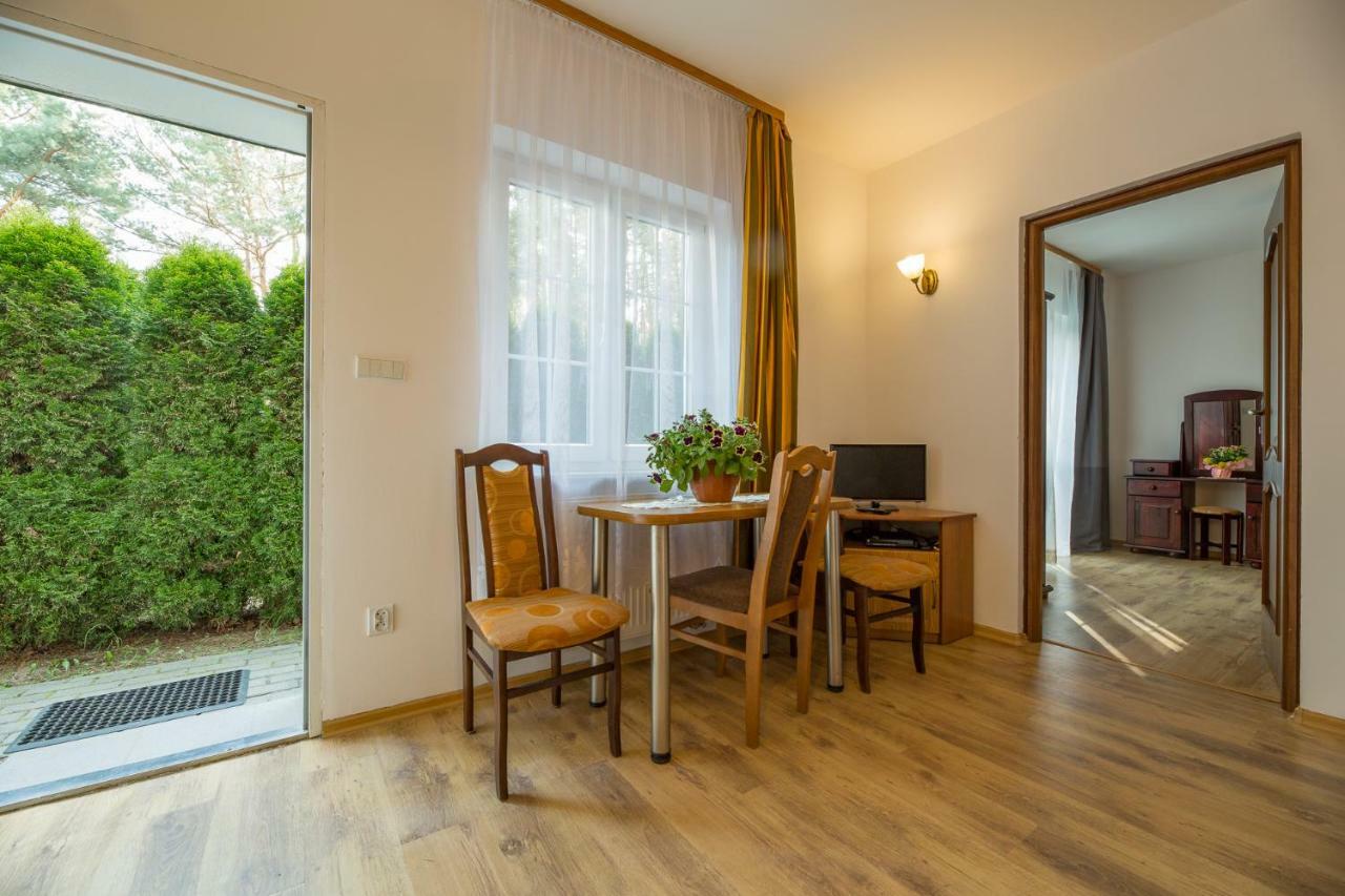 Apartamenty Na Skarpie Debina  Extérieur photo